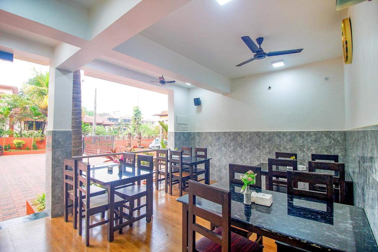 Fabescape Sk Studios With Pool & Gym, Arpora Old Goa Bagian luar foto